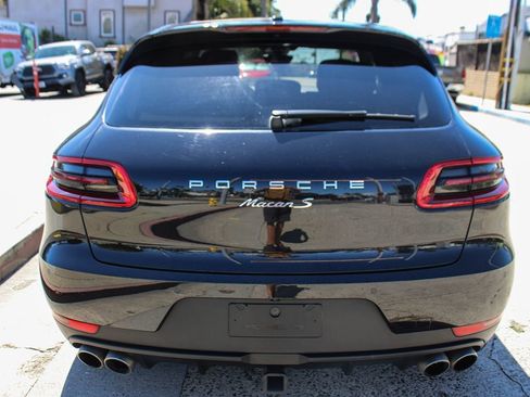 Used 2017 Porsche Macan S image 4