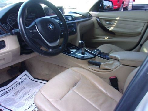 Used 2014 BMW 328i Sedan RWD image 8
