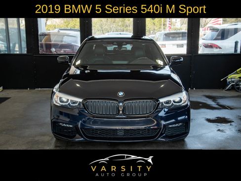 Used 2019 BMW 540i w/ M Sport Package RWD image 2