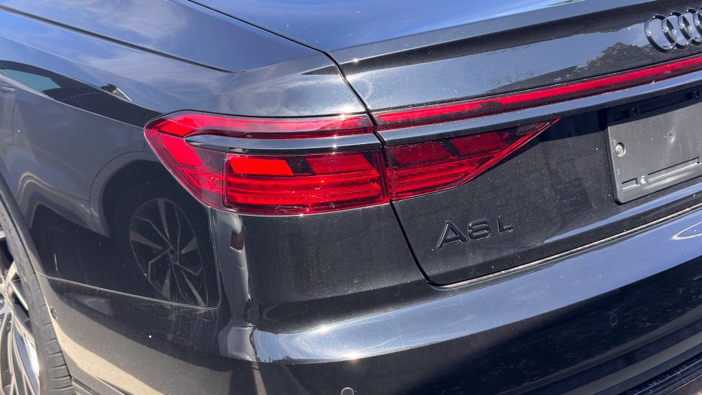 Used 2023 Audi A8 L 3.0T AWD/4WD image 8
