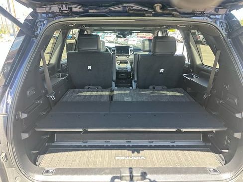Certified 2024 Toyota Sequoia Platinum AWD/4WD image 30