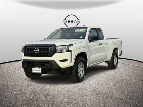 Used 2024 Nissan Frontier S w/ Technology Package image 4