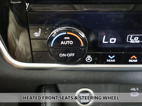 Used 2023 Nissan Rogue SL AWD/4WD image 8