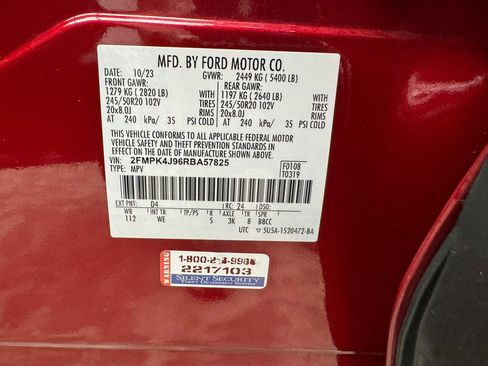 Certified 2024 Ford Edge ST-Line w/ Cargo Accessory Package AWD/4WD image 30