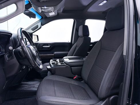 Used 2021 Chevrolet Silverado 1500 RST w/ Safety Package AWD/4WD image 18