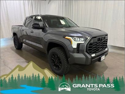 New 2026 Toyota Tundra Limited w/ TRD Off-Road Package