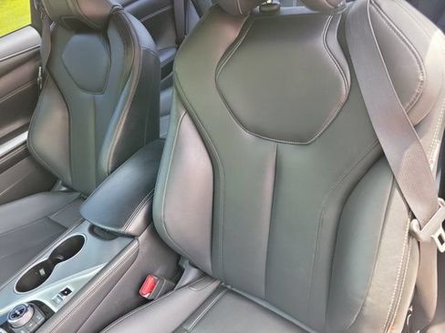 Used 2018 INFINITI Q60 3.0t Luxe RWD image 12