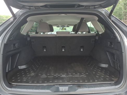 Used 2023 Subaru Outback Premium AWD/4WD image 5