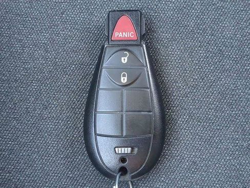 Certified 2022 RAM 1500 Tradesman w/ Electronics Group image 30