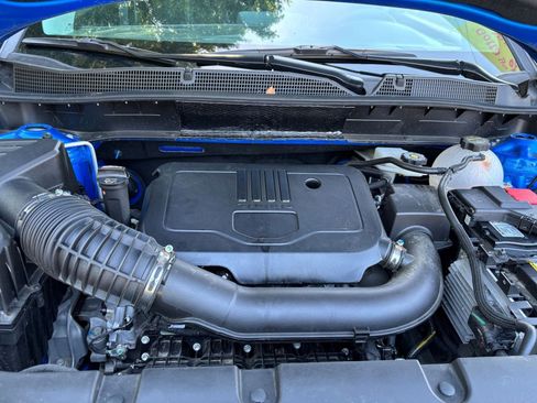 Used 2025 Chevrolet Blazer LT FWD image 33
