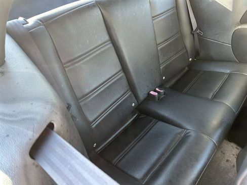 Used 2004 Ford Mustang Convertible RWD image 9