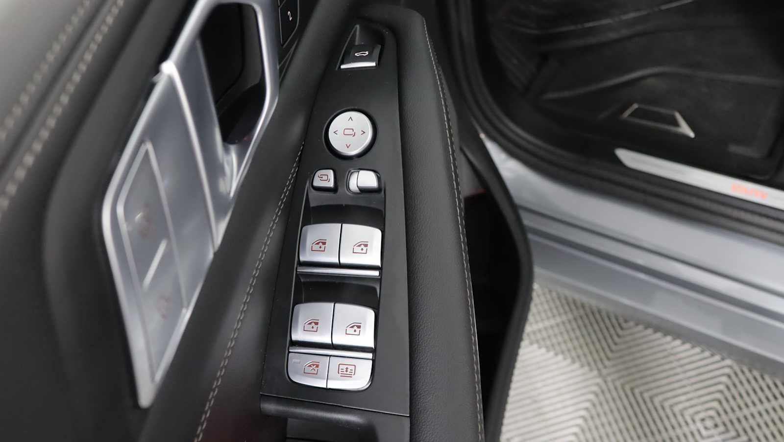 Used 2026 BMW X7 xDrive40i w/ Premium Package AWD/4WD image 20