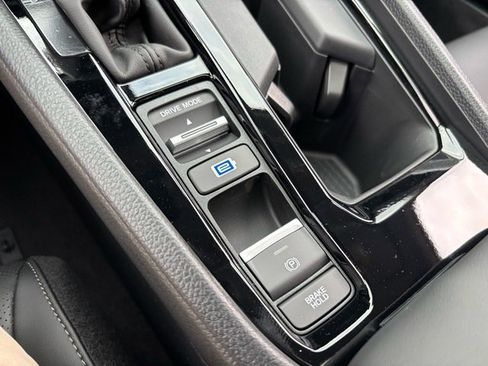 New 2025 Honda Accord EX-L image 19