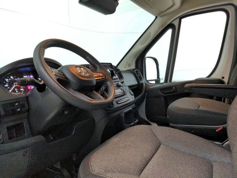 Used 2023 RAM ProMaster 3500 FWD image 13