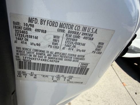 Used 1999 Ford F250 Lariat image 28