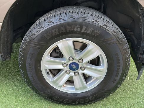 Used 2019 Ford F150 XLT AWD/4WD image 46