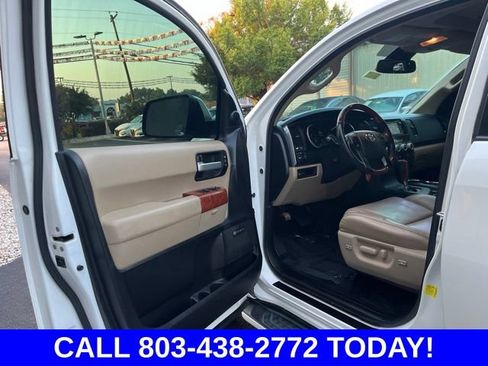 Used 2018 Toyota Sequoia Platinum AWD/4WD image 4