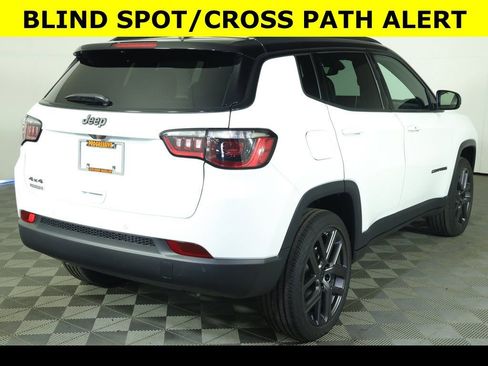 New 2026 Jeep Compass Limited image 9