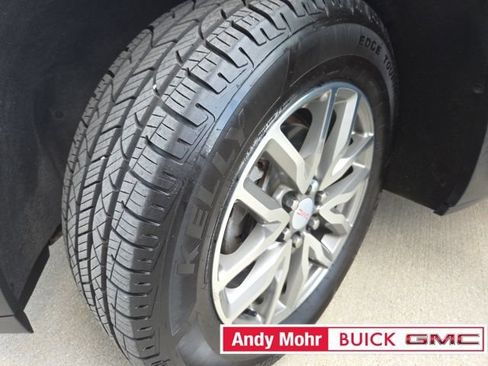 Used 2018 GMC Acadia SLE w/ Driver Alert Package I AWD/4WD image 26