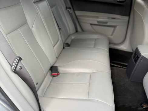 Used 2006 Chrysler 300 Touring image 16