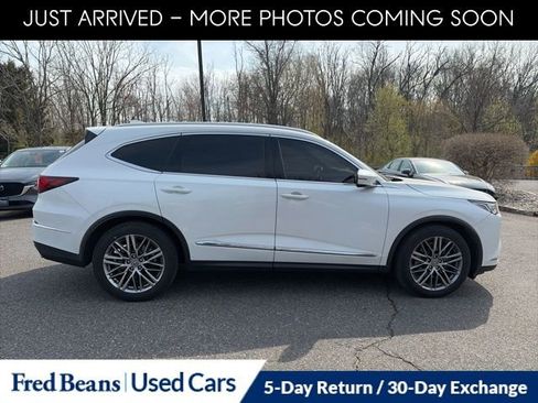 Used 2023 Acura MDX SH-AWD w/ Advance Package image 9
