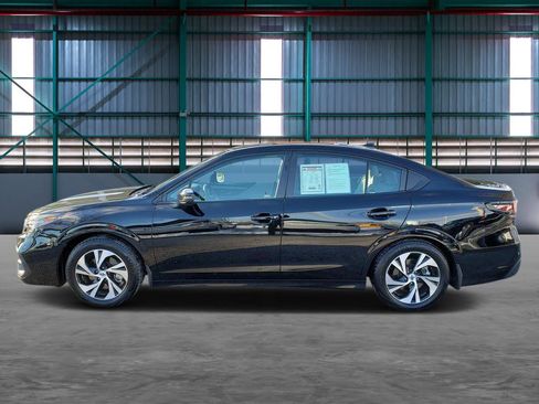 Used 2025 Subaru Legacy Premium w/ Popular Package #1A image 2