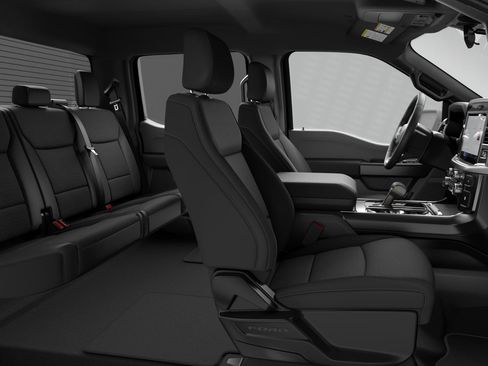 New 2026 Ford F150 XLT w/ XLT Black Appearance Package image 24