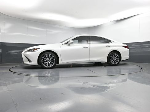 Used 2021 Lexus ES 350 w/ Premium Package image 30