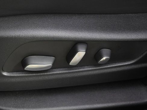 New 2025 Cadillac XT5 Sportv w/ Technology Package image 14