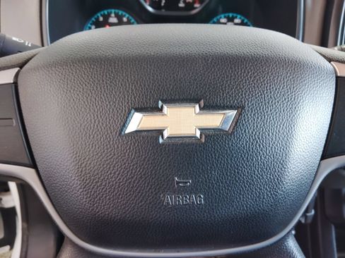 Used 2018 Chevrolet Colorado W/T w/ WT Convenience Package AWD/4WD image 24