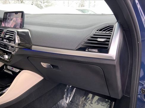 Used 2019 BMW X4 M40i w/ Executive Package image 18