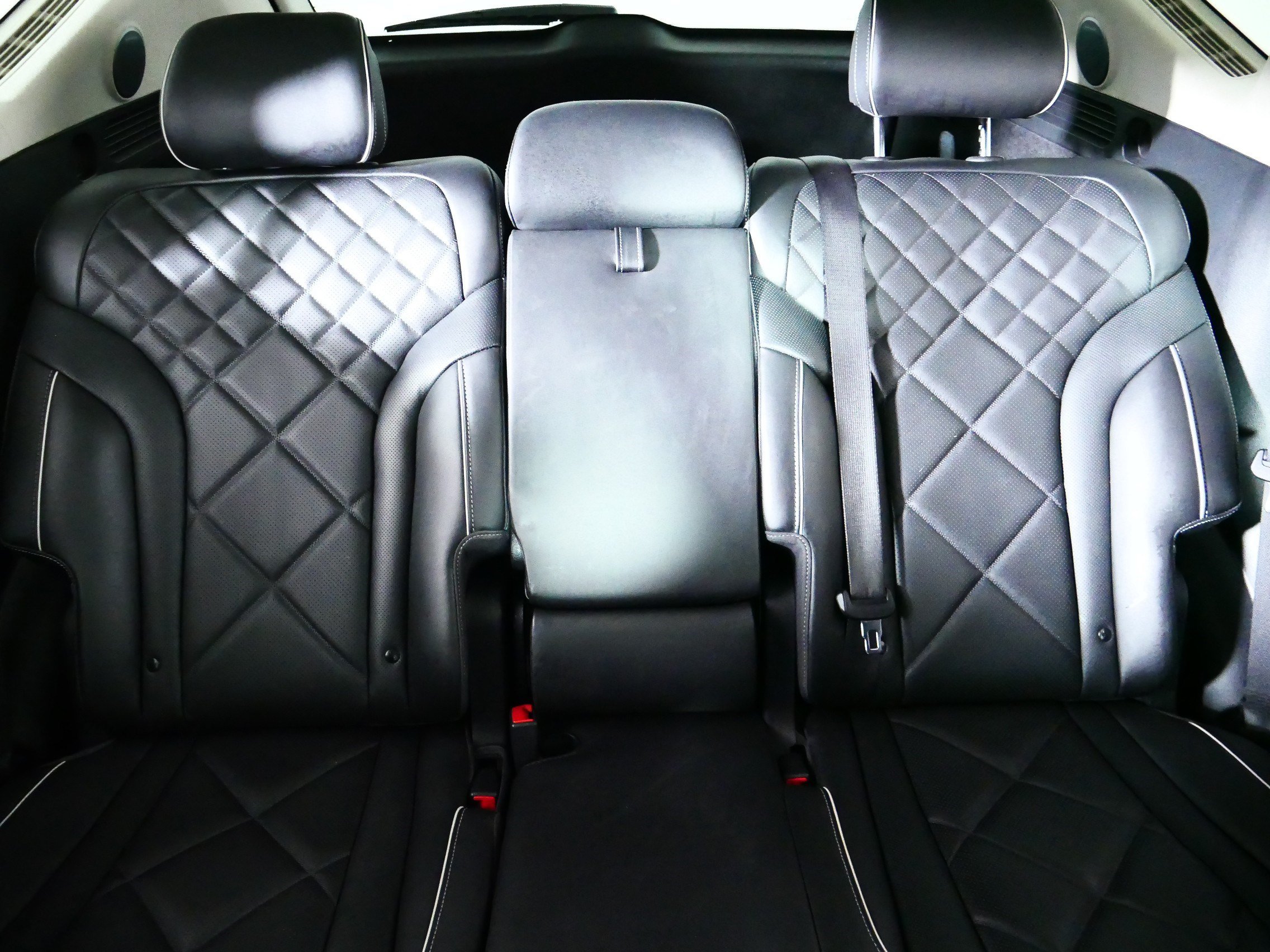 Certified 2025 Genesis GV80 3.5T Prestige AWD/4WD image 13