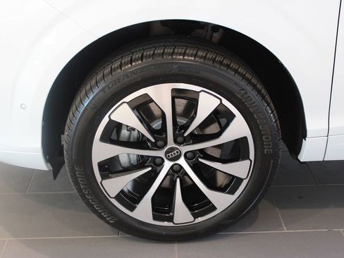 New 2026 Audi Q3 quattro 2.0T AWD/4WD image 27