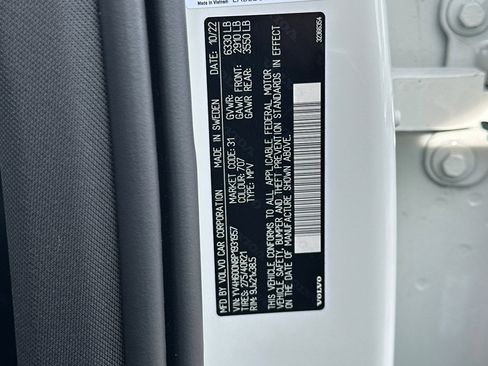 Certified 2023 Volvo XC90 T8 Plus w/ Protection Package image 31