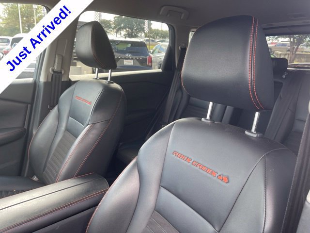 Used 2025 Nissan Rogue SV AWD/4WD image 13