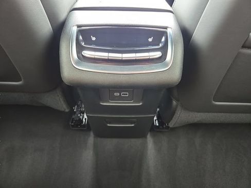 New 2025 Cadillac XT6 Premium Luxury w/ Platinum Package AWD/4WD image 11