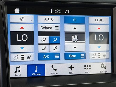 Used 2017 Ford Flex Limited w/ Equipment Group 301A FWD image 22