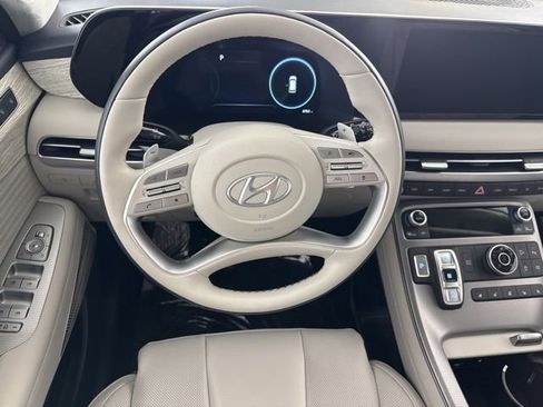 Used 2025 Hyundai Palisade Calligraphy image 28