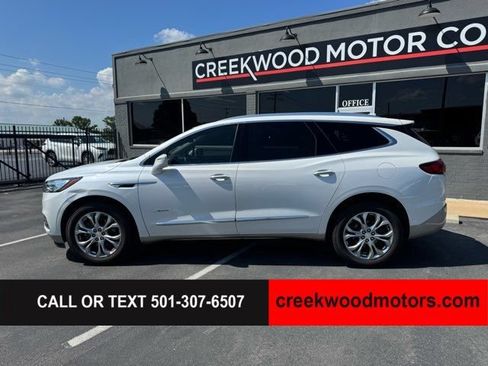 Used 2018 Buick Enclave Avenir w/ Avenir Technology Package AWD/4WD image 6