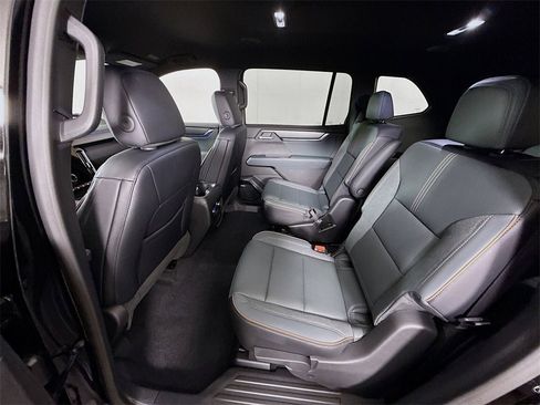 New 2026 GMC Acadia AT4 image 19