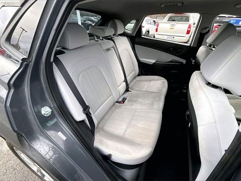 Used 2023 Hyundai Kona SEL image 24