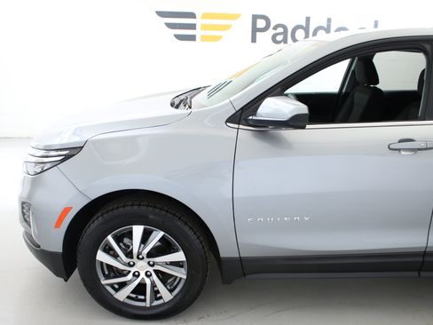 Used 2024 Chevrolet Equinox LT w/ LPO, Floor Liner Package AWD/4WD image 4
