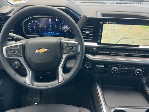 New 2026 Chevrolet Silverado 3500 LTZ w/ LTZ Premium Package AWD/4WD image 11