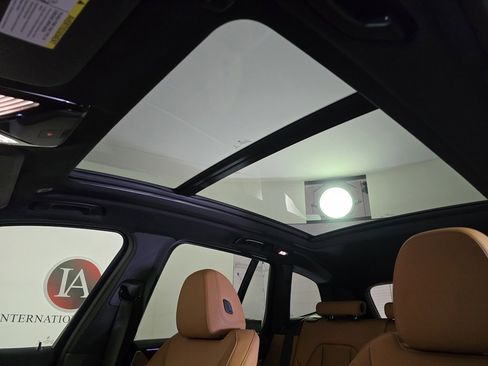 Used 2023 BMW X3 xDrive30i w/ Premium Package image 12