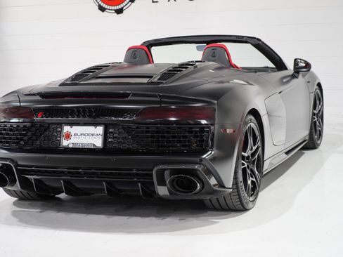 Used 2022 Audi R8 V10 performance AWD/4WD image 38