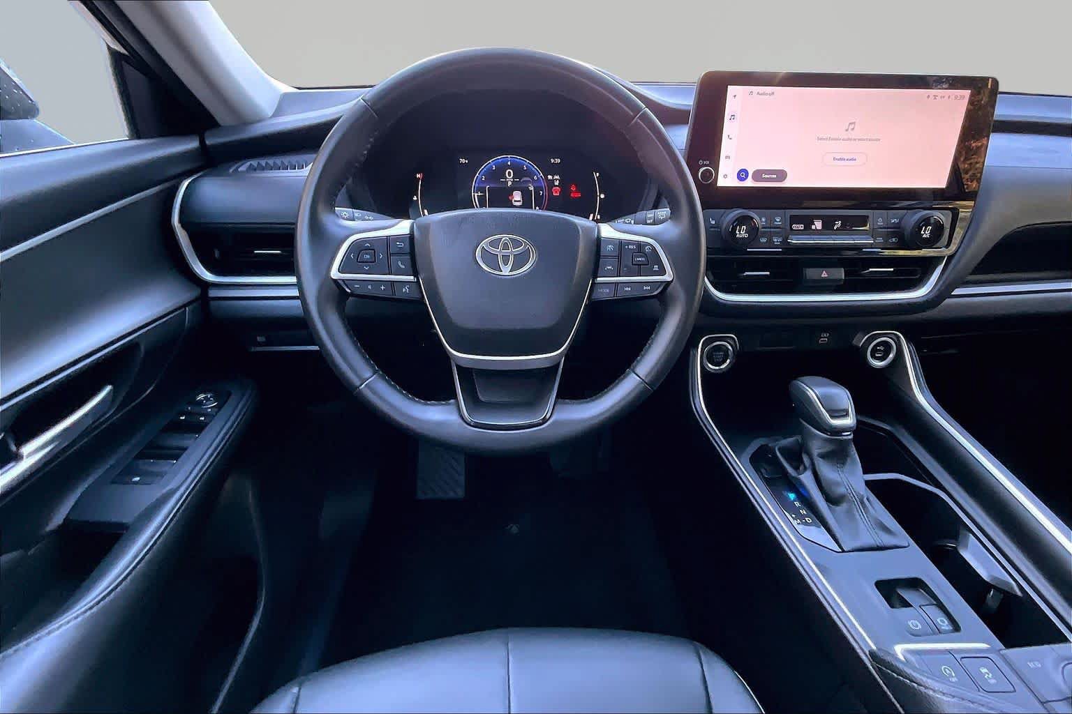 Used 2025 Toyota Grand Highlander FWD image 6