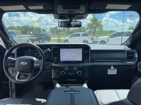 New 2025 Ford F250 Platinum image 17