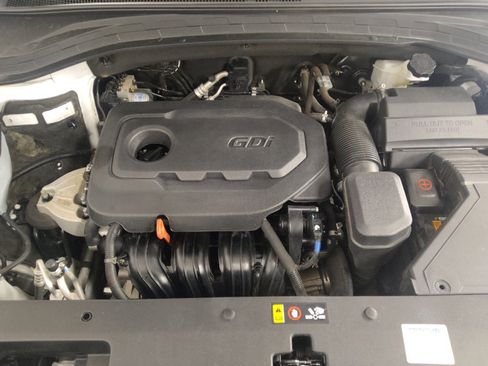 Used 2020 Hyundai Santa Fe SE FWD image 30