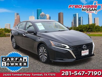 Used 2025 Nissan Altima 2.5 SV