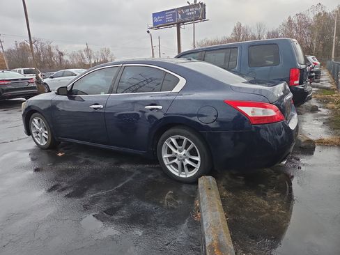Used 2009 Nissan Maxima 3.5 SV w/ Premium Pkg image 3